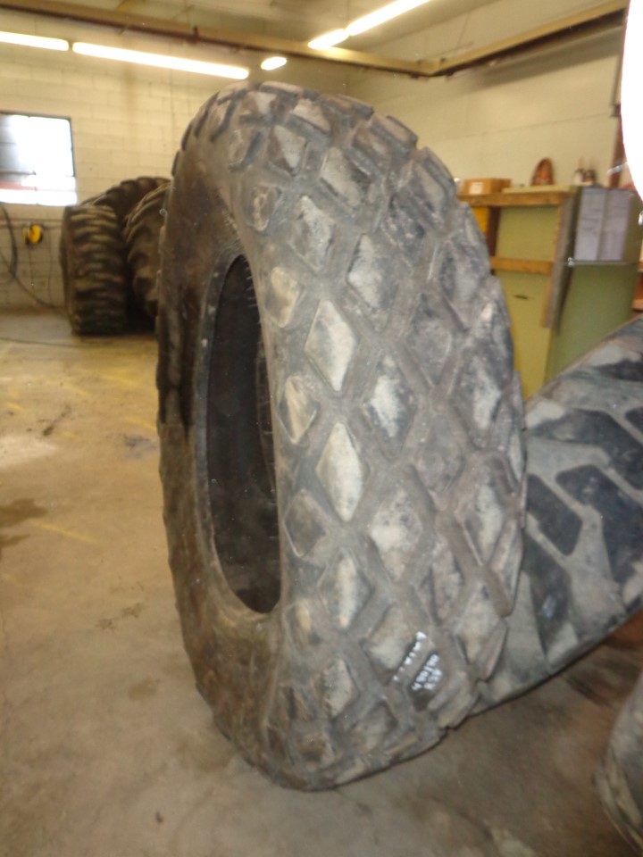480/80R38 Goodyear Farm All Weather Radial II R-3 152 A8 75%