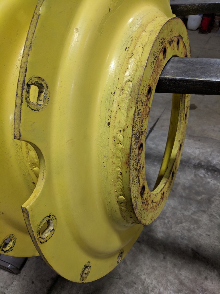 USED 12-Hole Stub Disc Center for 38