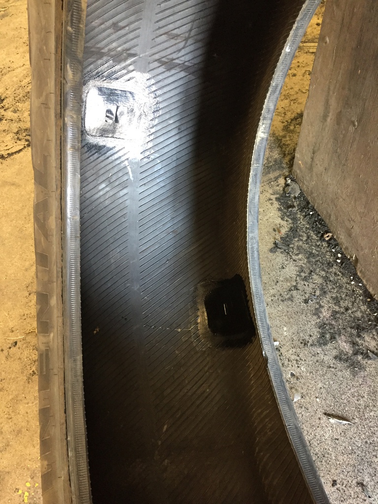 380/85R34 Continental AC85 Contract R-1 146 B 80%