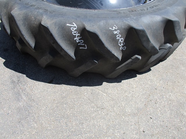 380/80R38 Goodyear Farm DT800 Super Traction R-1W 142 A8 50%