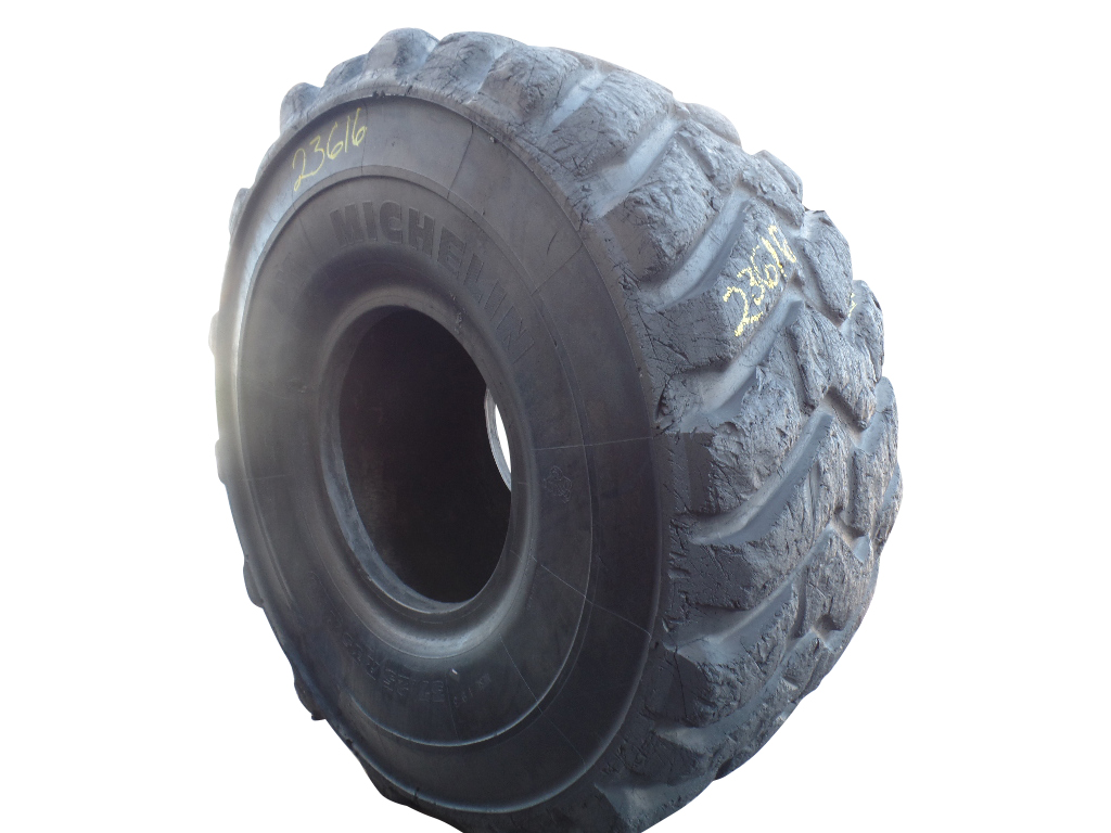 37.25/R35 Michelin XTS E-3 2*