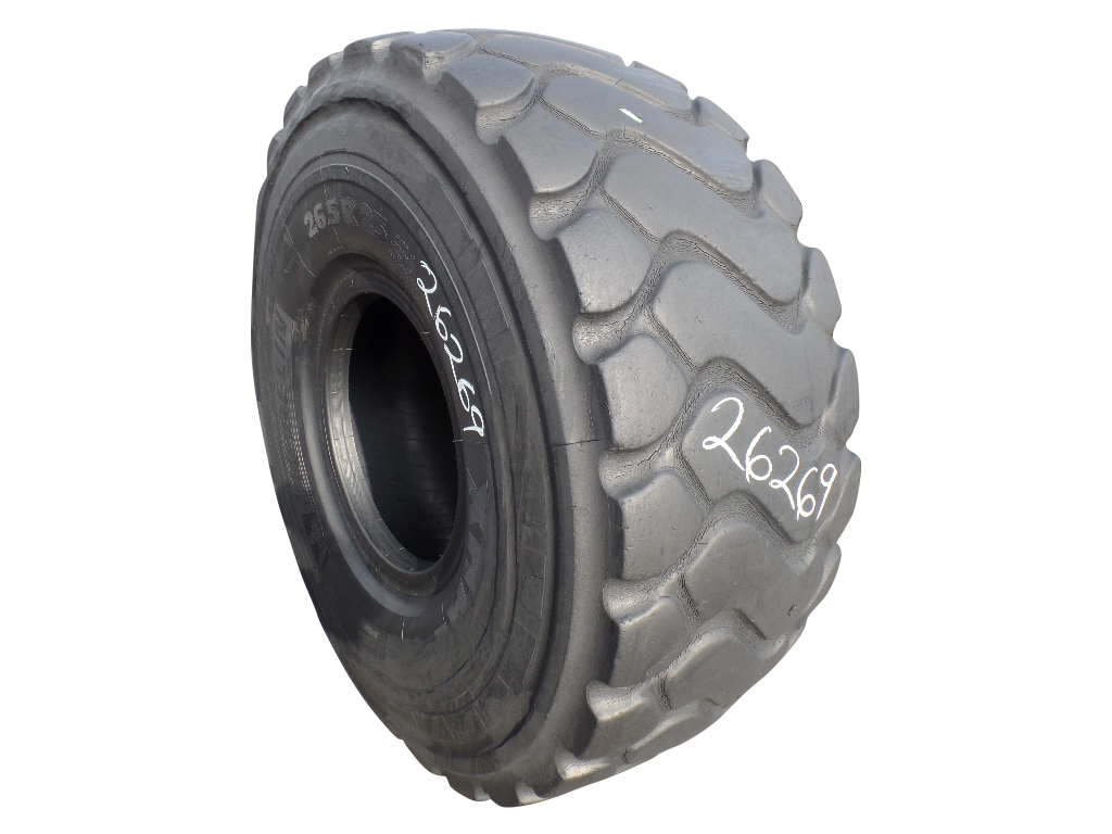 26.5/R25 Michelin XHA2 E-3/L-3 1*