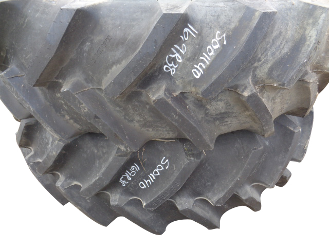 16.9/R38 Goodyear Farm Super Traction Radial R-1W 141 B 99%