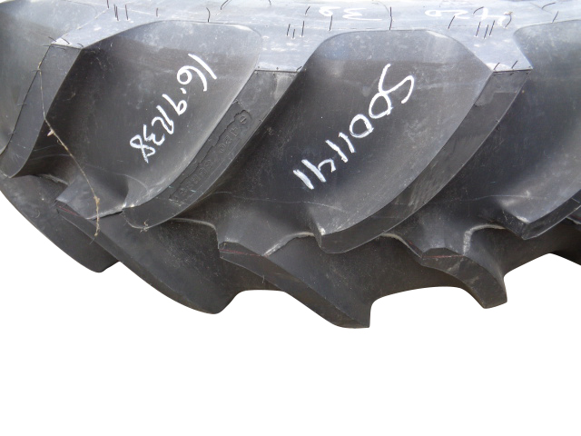 420/85R38 Firestone Radial 8000 R-1W 144 A8 85%