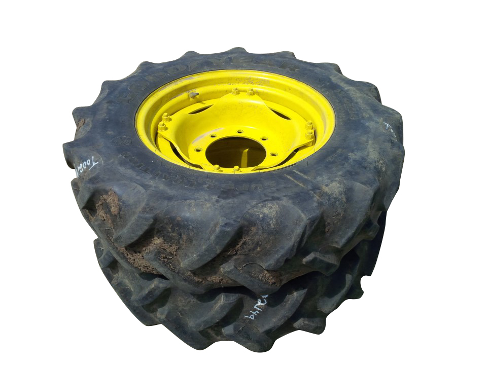 12.4/R24 Goodyear Farm Super Traction Radial R-1W 119 A8 65%