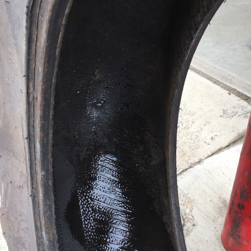 13.6/-28 Firestone Traction Field & Road R-1, C (6 Ply) 90%