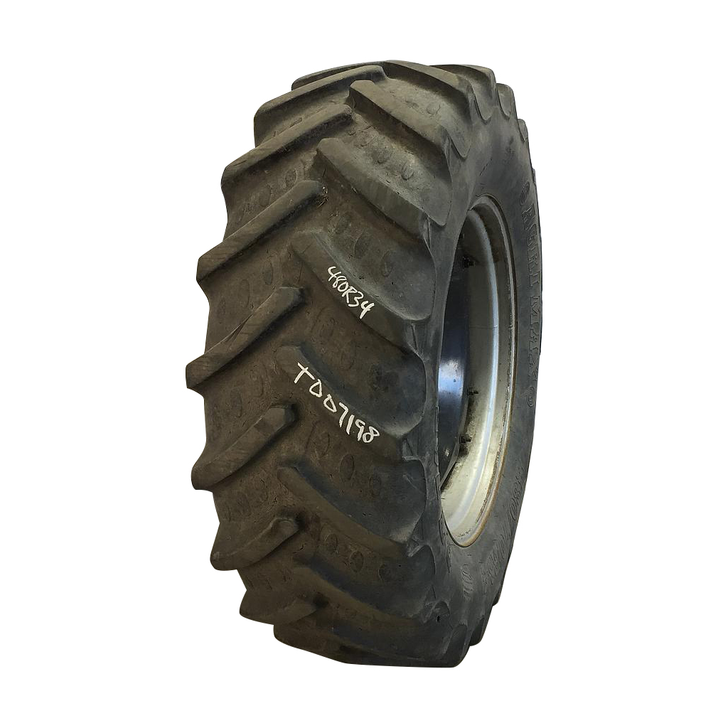 480/70R34 BKT Tires Agrimax RT 765 R-1W 149 A8 60%