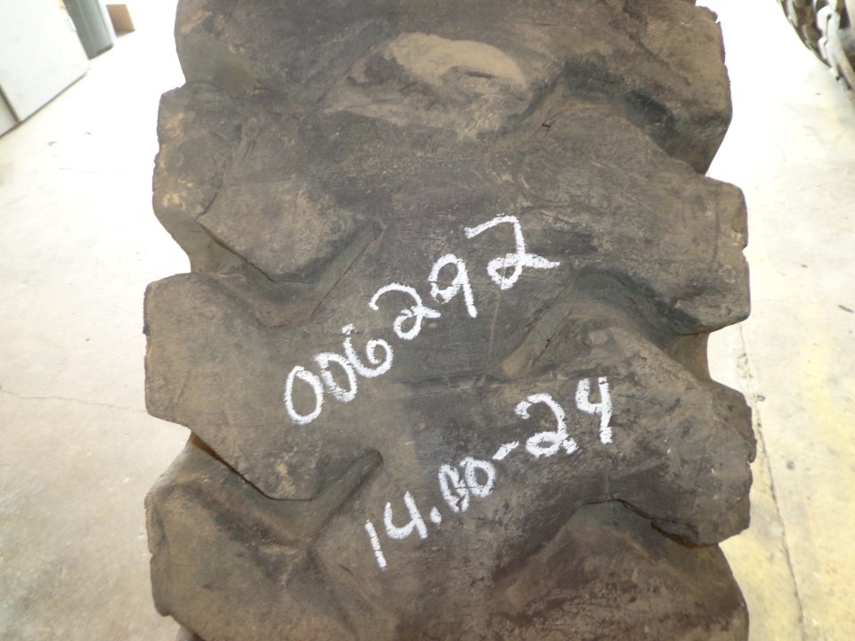 14.00/-24 United S. Cont E-2, L (20 Ply) 45%
