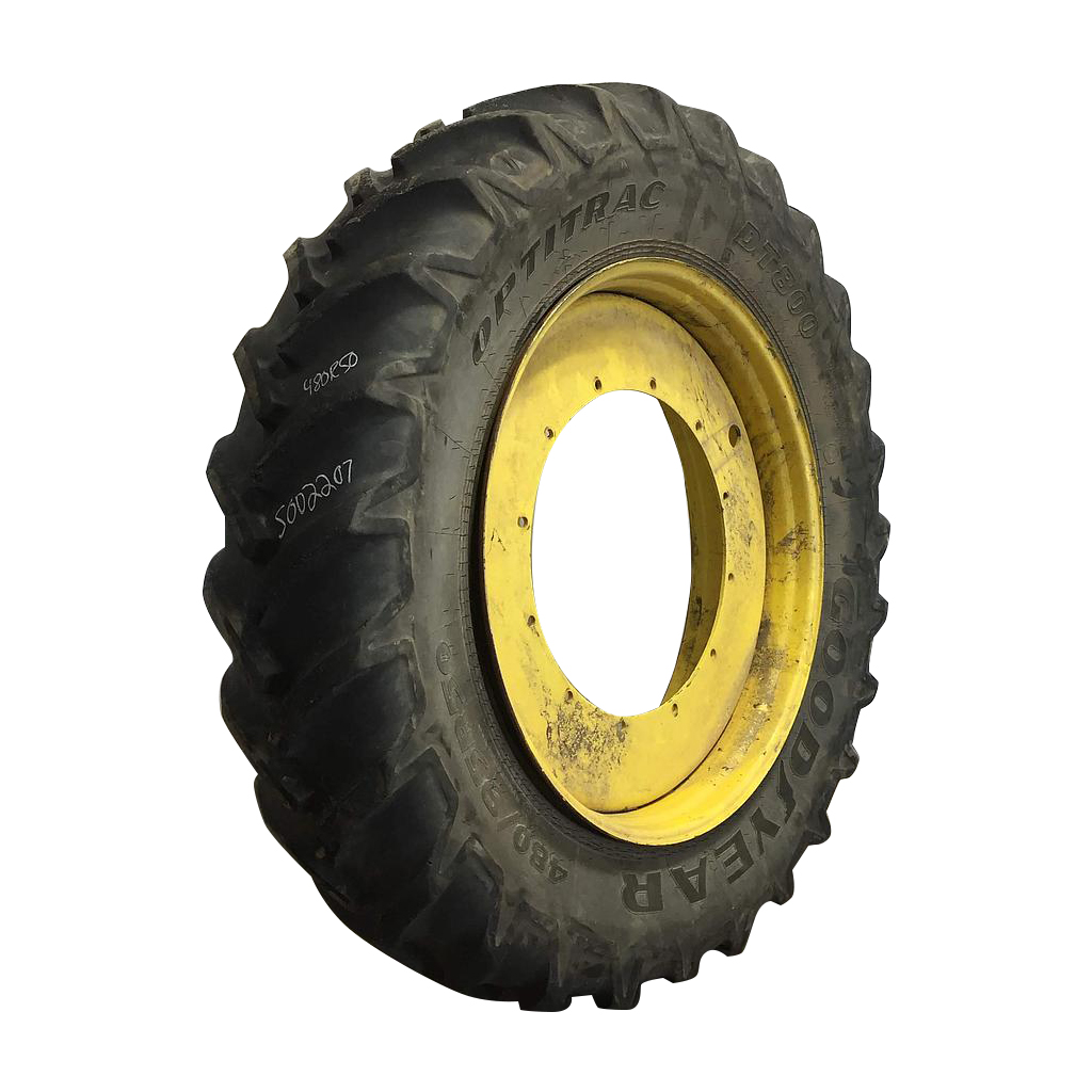 480/95R50 Goodyear Farm DT800 Optitrac R-1W on John Deere Yellow 12-Hole Stub Disc 60%