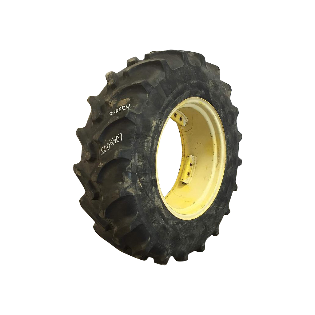 340/85R24 Firestone Radial All Traction DT R-1W on John Deere Yellow 8-Hole Rim with Clamp/U-Clamp (groups of 2 bolts) 65%