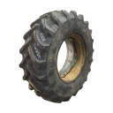 480/70R28 Firestone Radial All Traction DT R-1W on Case IH Silver Mist 8-Hole Waffle Wheel (Groups of 2 bolts) 75%