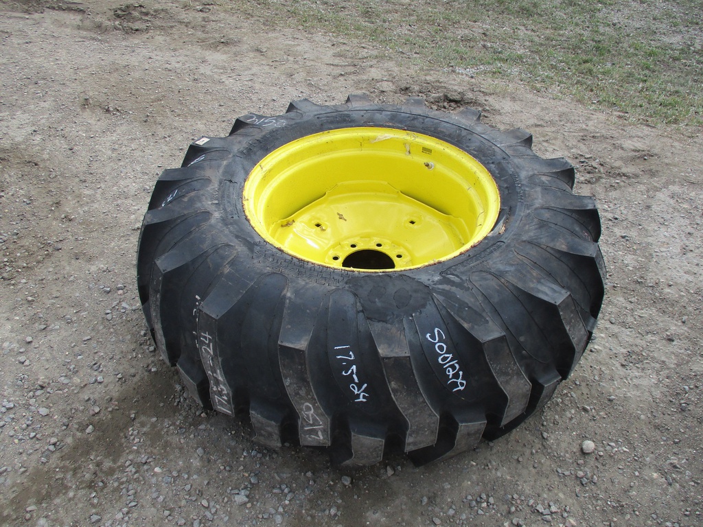 17.5/L-24 Titan Farm Industrial Tractor Lug R-4 on John Deere Yellow 8-Hole Formed Plate 99%