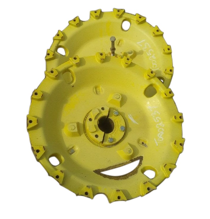 0-Hole Double Bevel 38" Cast Center for 38" Rim, John Deere Yellow