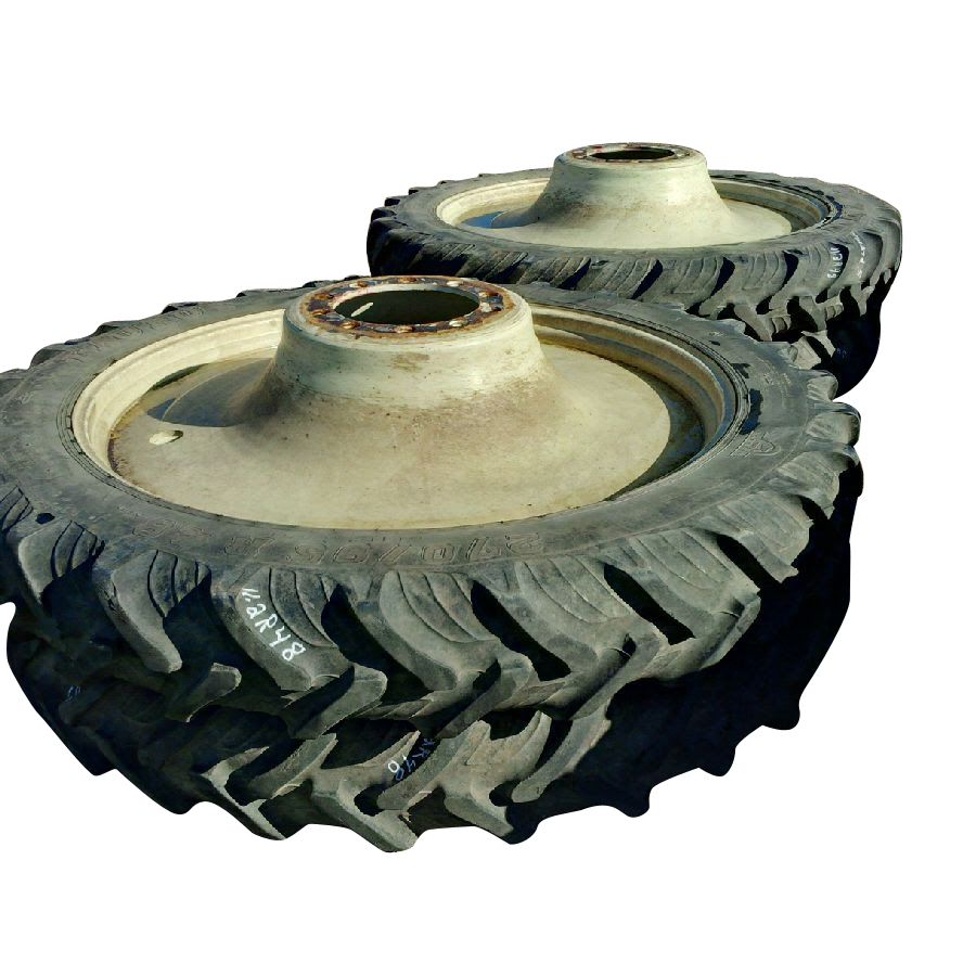270/95R48 Taurus Soil Saver RC95 R-1 on New Holland White 10-Hole Spun Disc 65%