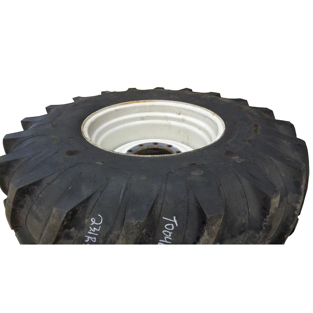 23.1/R30 Titan Farm Hi Power Lug Radial R-1 on New Holland White 10-Hole Formed Plate 99%