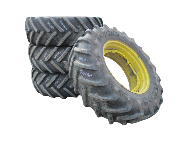 480/70R34 Michelin OmniBib R-1W on John Deere Yellow 12-Hole Waffle Wheel (Groups of 3 bolts) 75%