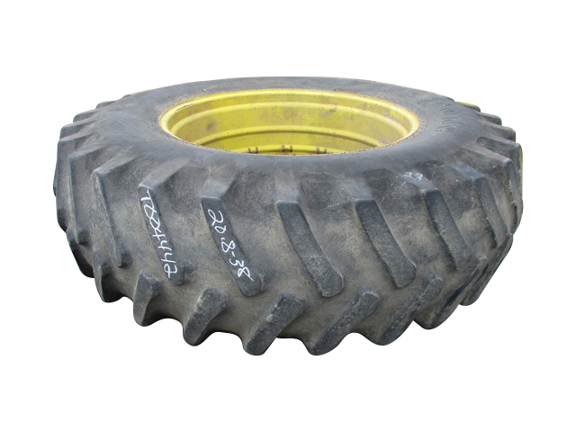 20.8/-38 Firestone Super All Traction 23 R-1 on John Deere Yellow 0-Hole Double Bevel Ag 50%
