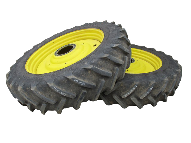 480/80R50 Goodyear Farm DT800 Super Traction R-1W on John Deere Yellow 10-Hole Formed Plate W/Weight Holes 75%