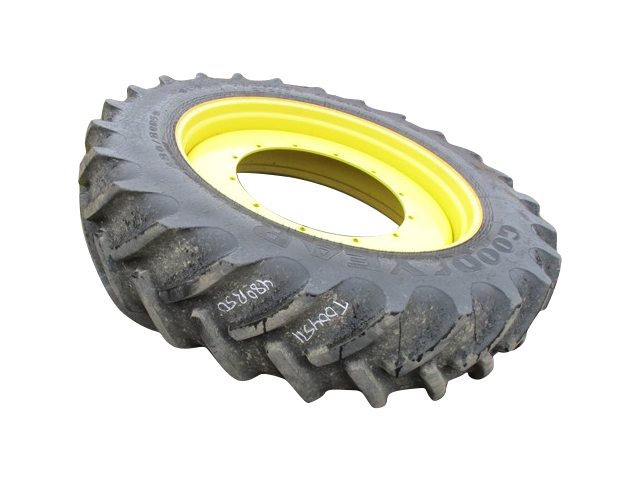 480/80R50 Goodyear Farm DT800 Super Traction R-1W on John Deere Yellow 12-Hole Stub Disc 75%