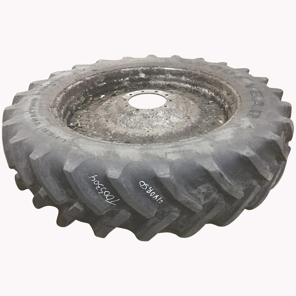 480/80R50 Goodyear Farm DT800 Super Traction R-1W on Case IH Silver Mist 10-Hole Formed Plate W/Weight Holes 80%
