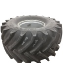 900/60-32 Trelleborg T414 R-1W on Case IH Silver Mist 10-Hole Formed Plate 80%