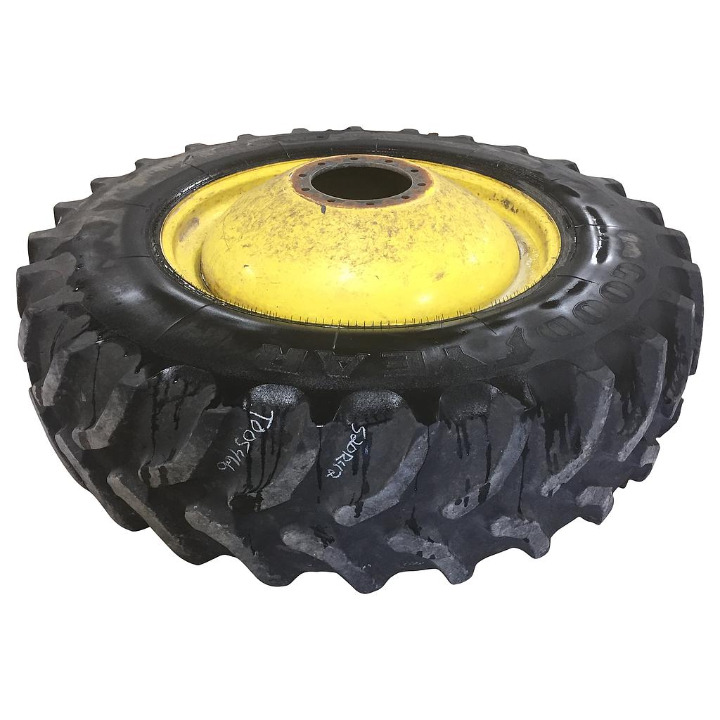 520/85R42 Goodyear Farm UltraTorque Radial R-1 on John Deere Yellow 10-Hole Dolly Dual 70%