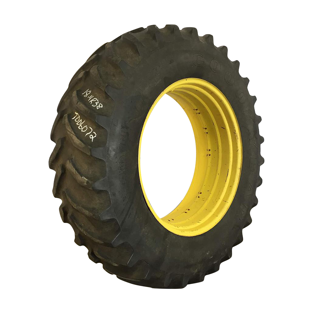 480/80R38 Goodyear Farm Dyna Torque Radial R-1 on John Deere Yellow 0-Hole Double Bevel 38" Cast 55%