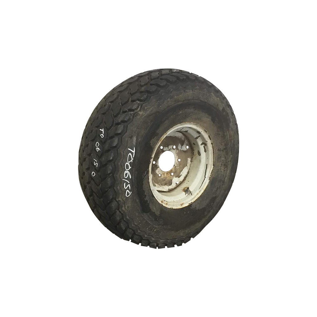 13.6/-16 Firestone Turf & Field 5-Rib R-3 on New Holland White 6-Hole Implement 90%