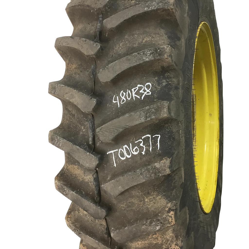 480/80R38 Firestone Radial All Traction 23 R-1 on John Deere Yellow 12-Hole Stub Disc 80%