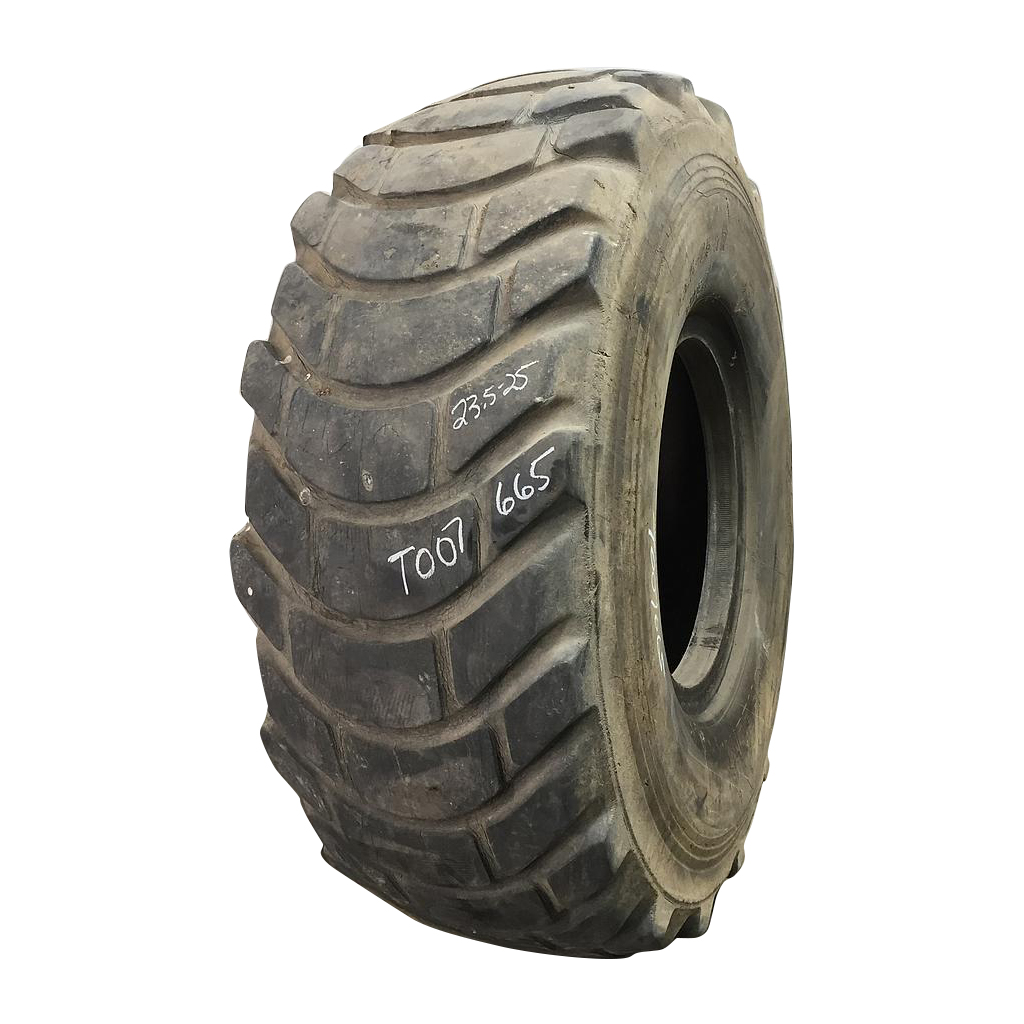 23.5/R25 Michelin XR D1 A L-4 30%