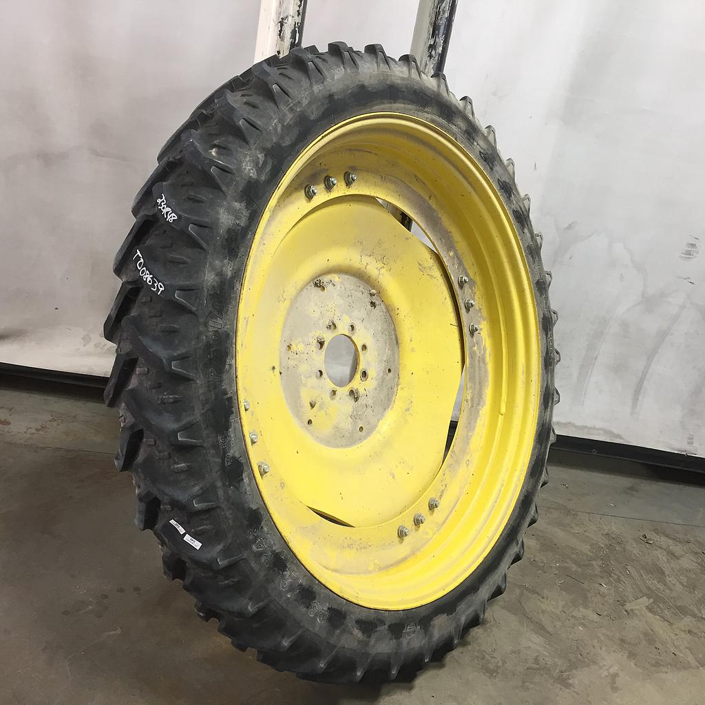 230/95R48 Kleber Super 3 R-1W on John Deere Yellow 8-Hole Stub Disc (groups of 3 bolts) 65%