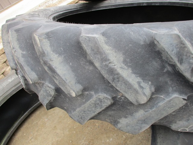 480/80R50 Goodyear Farm DT800 Super Traction R-1W 159 B 65%
