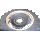 8-Hole Rim with Clamp/U-Clamp (groups of 2 bolts) Center for 36" Rim, Black