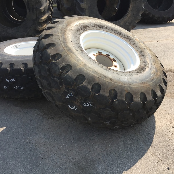 23.1/-26 Firestone All Non-Skid Tractor R-3 on White 8-Hole Formed Plate 99%