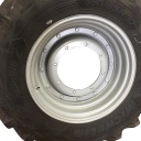 13"W x 30"D Stub Disc Rim with 8-Hole Center, Case IH Silver Mist