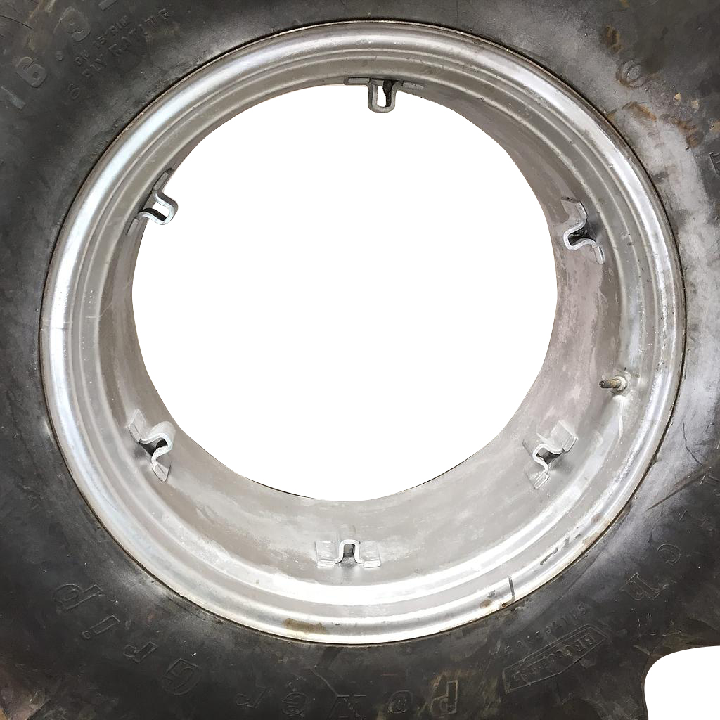 14"W x 28"D, Case IH Silver Mist 6-Hole Rim with Clamp/Loop Style