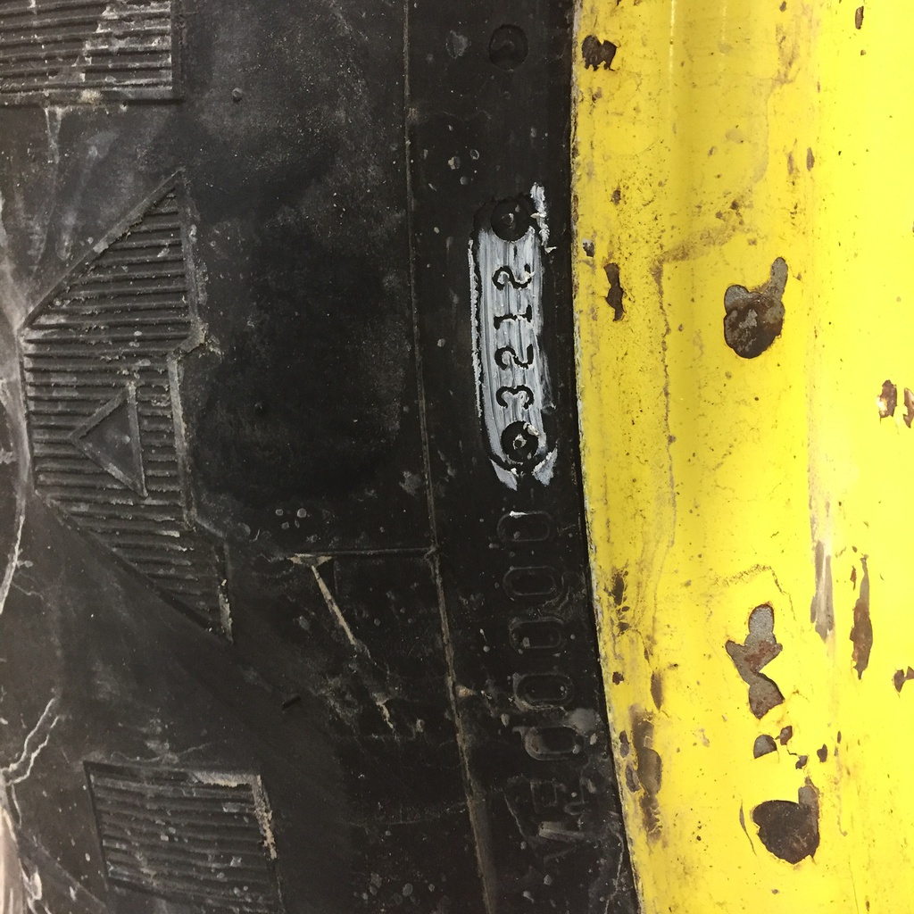 380/90R54 Firestone Radial 9000 R-1W on John Deere Yellow 10-Hole Spun Disc 80%