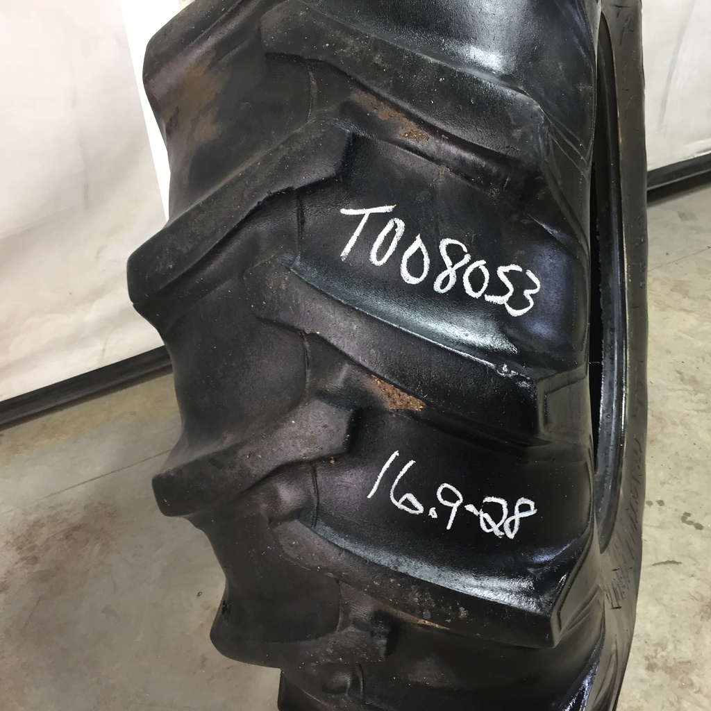 16.9/-28 Firestone All Traction Field & Road R-1, D (8 Ply) 40%