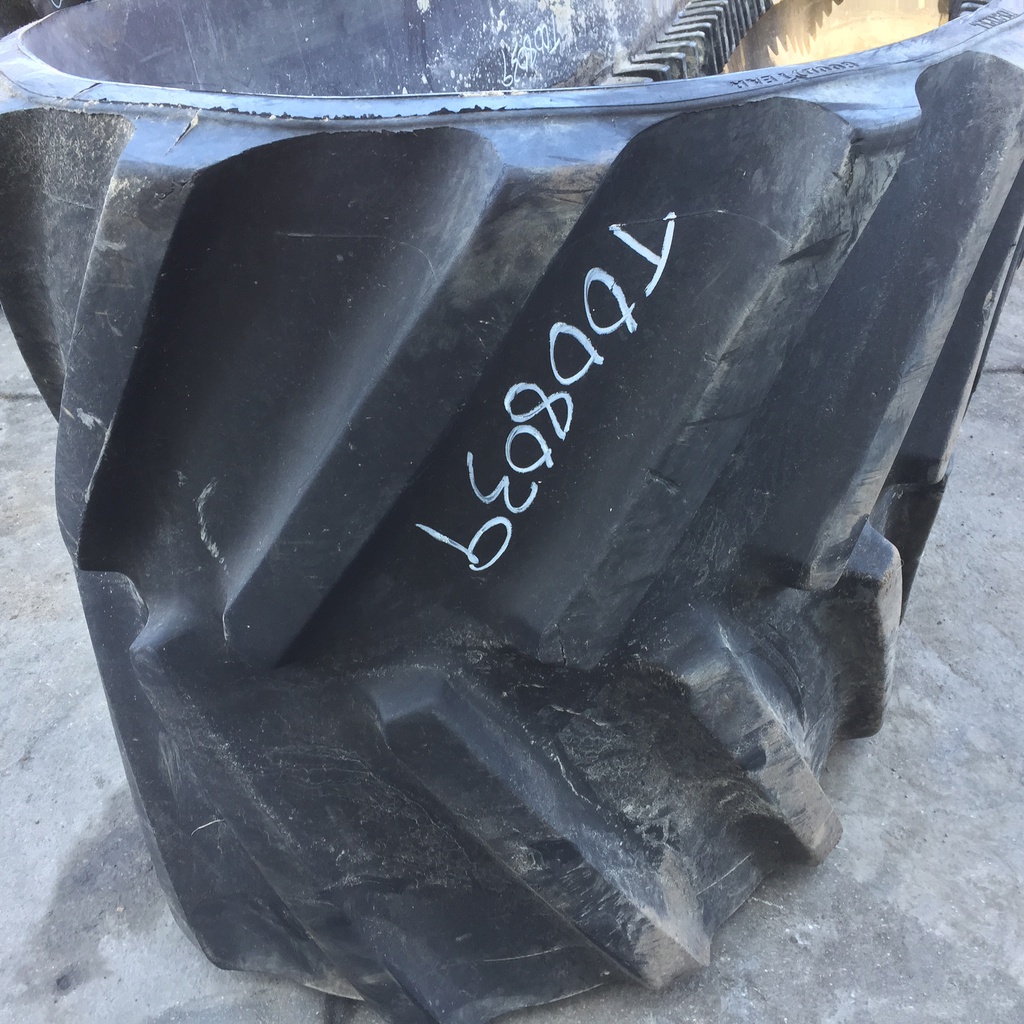 36" Goodyear Trackman John Deere 9030T/9RT 65%