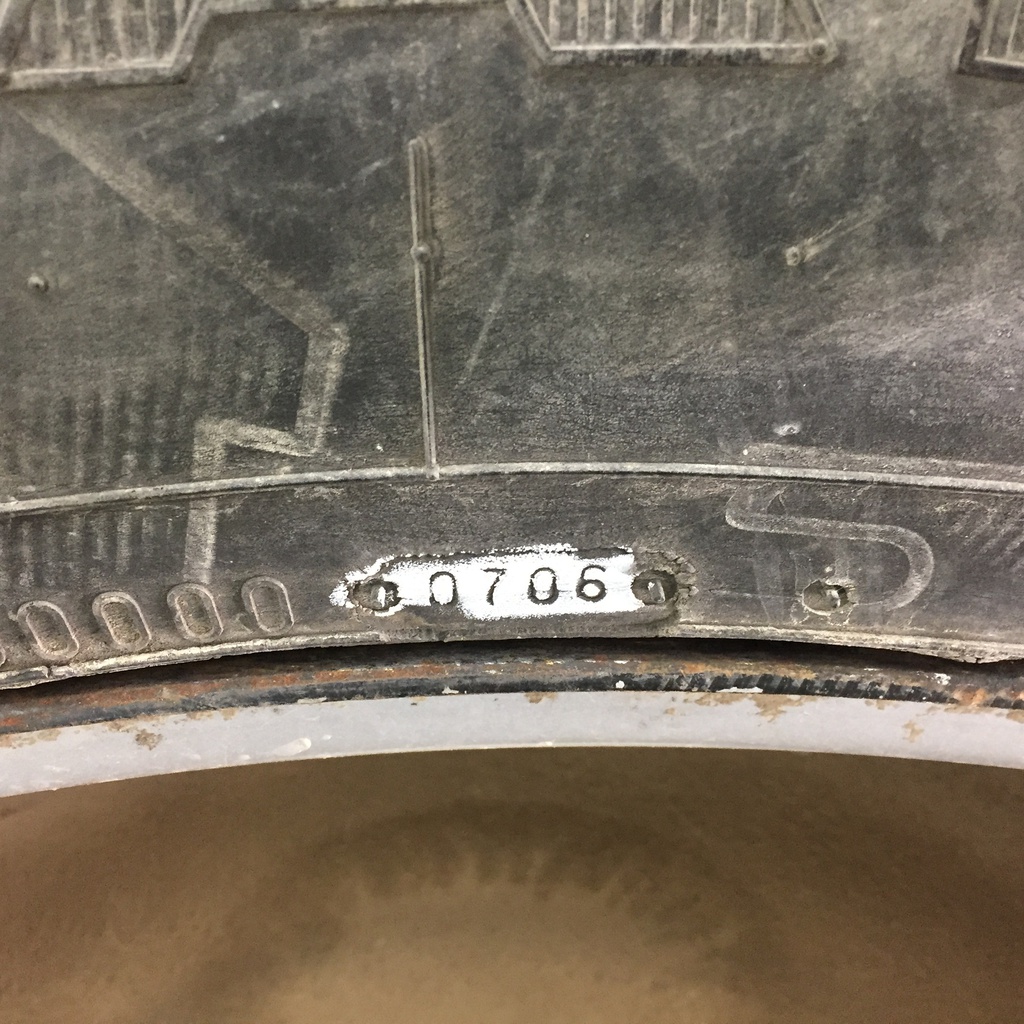 380/90R46 Firestone Radial 9000 R-1W 152 B 55%