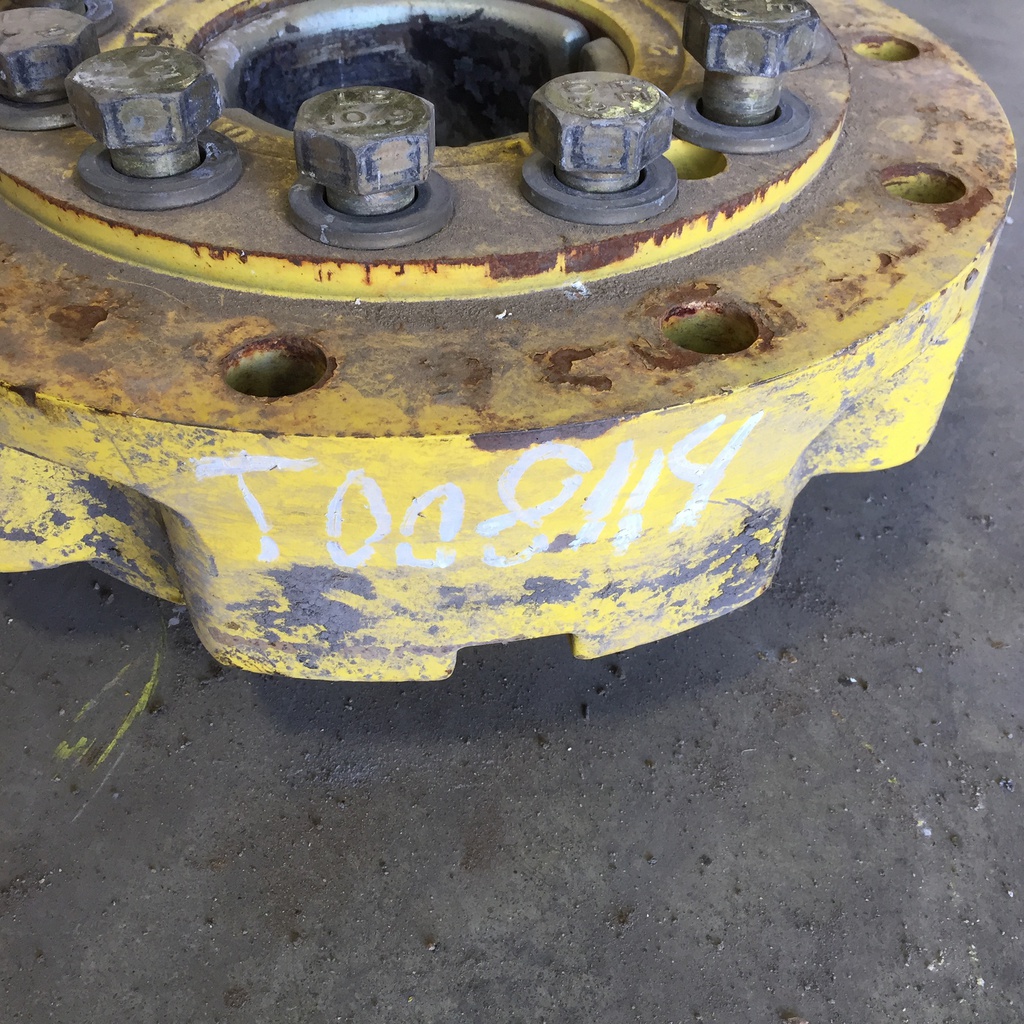 10-Hole Wedg-Lok OE Style, 4.724" (119.99mm) axle, John Deere Yellow