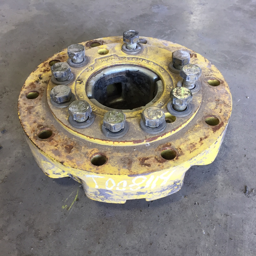 10-Hole Wedg-Lok OE Style, 4.724" (119.99mm) axle, John Deere Yellow