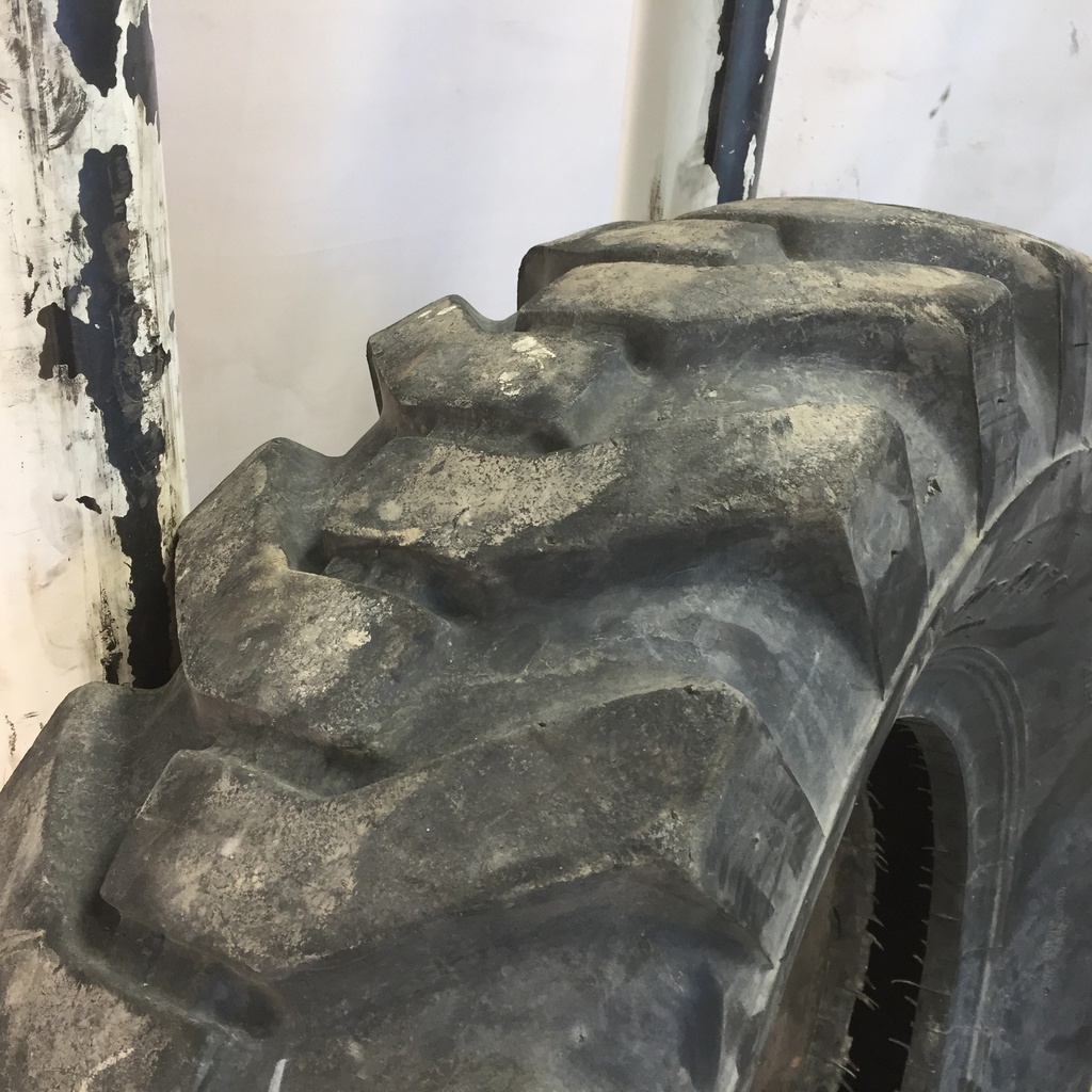 14.00/-24 Lande E-2/G-2/L-2, F (12 Ply) 50%