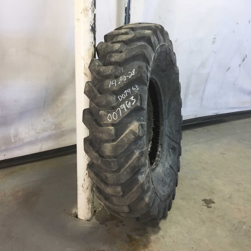 14.00/-24 Lande E-2/G-2/L-2, F (12 Ply) 50%