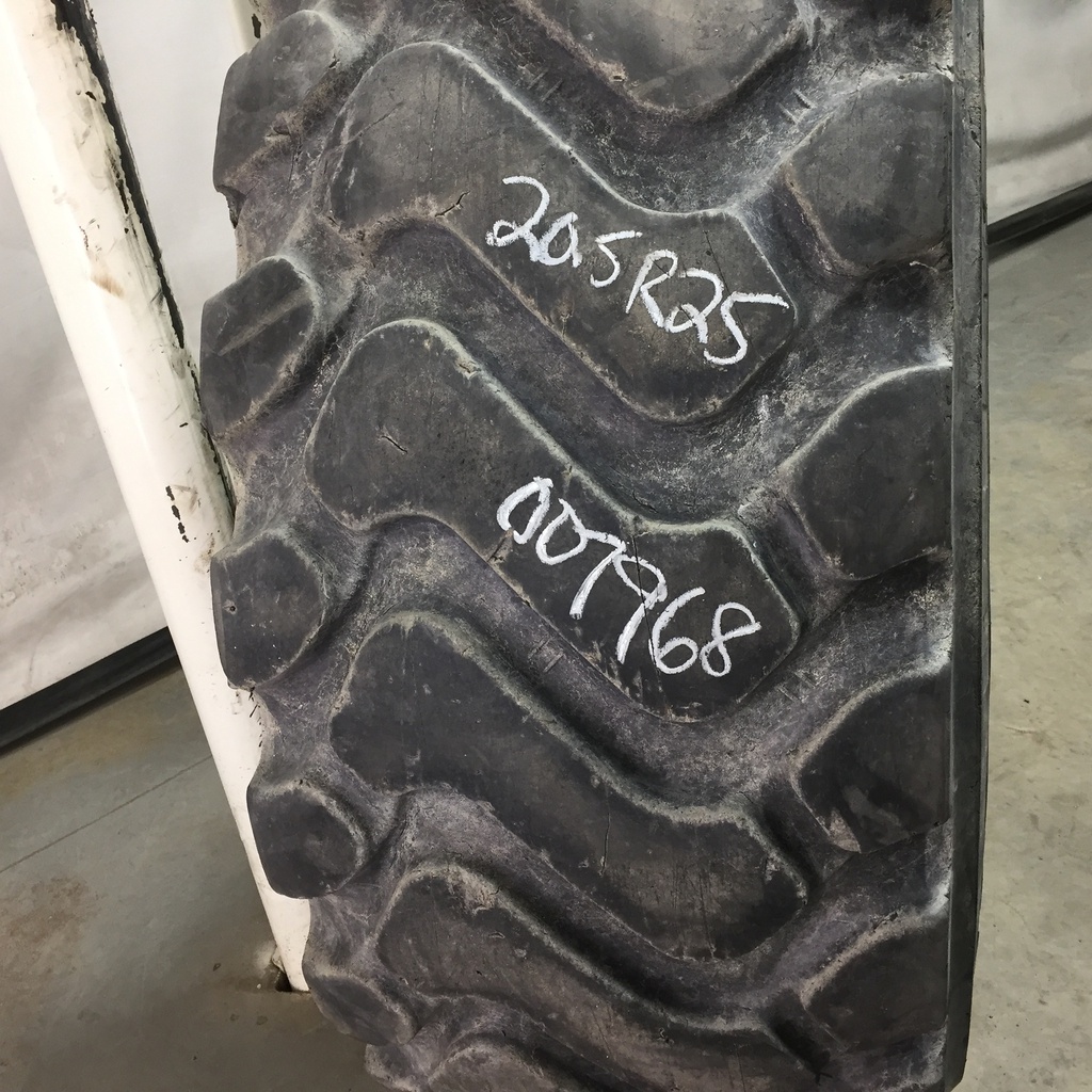 20.5/R25 Michelin XHA2 L-3 186 A2, P1 (1 Ply) 65%