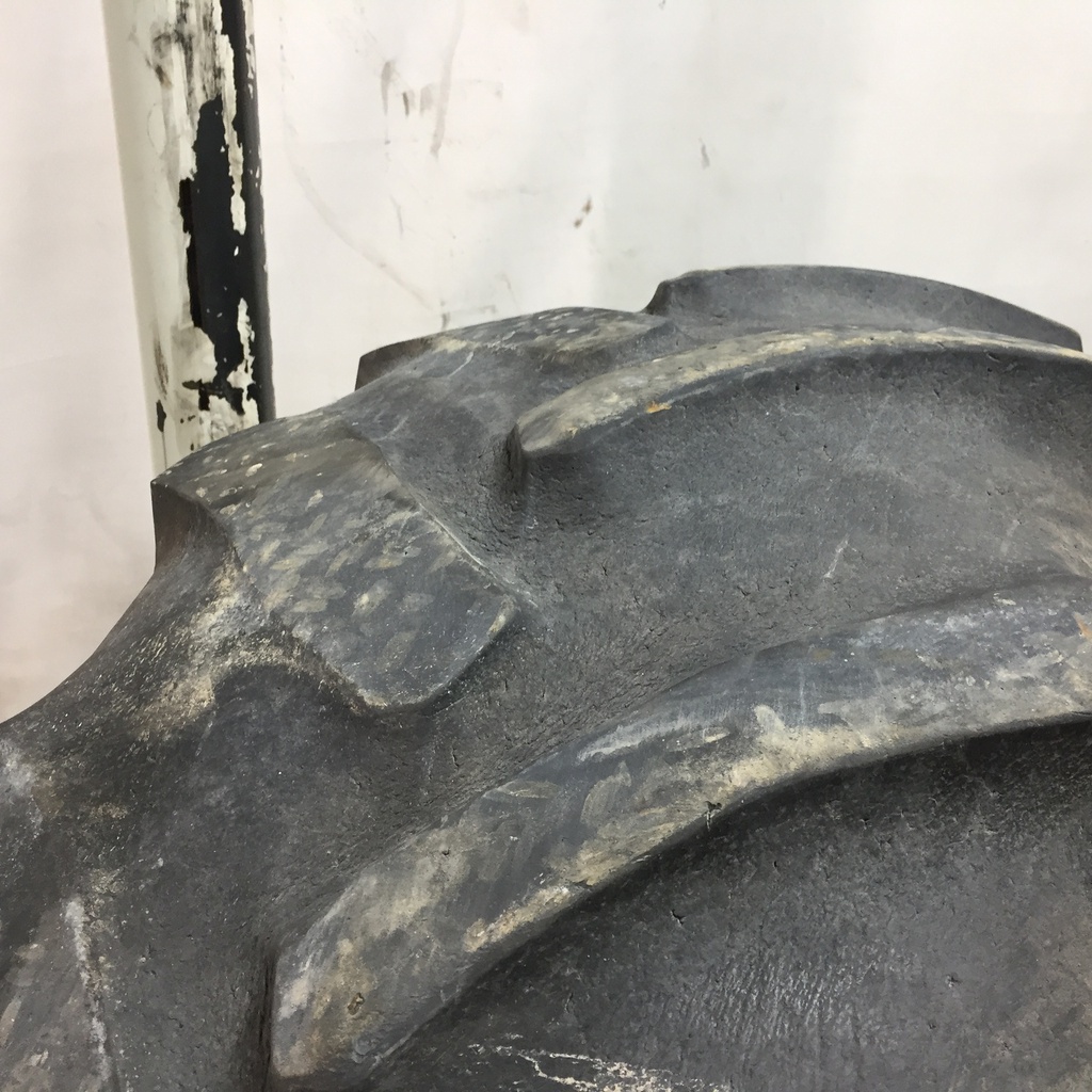 480/70R30 Goodyear Farm DT810 Super Traction R-1W 152 B 25%