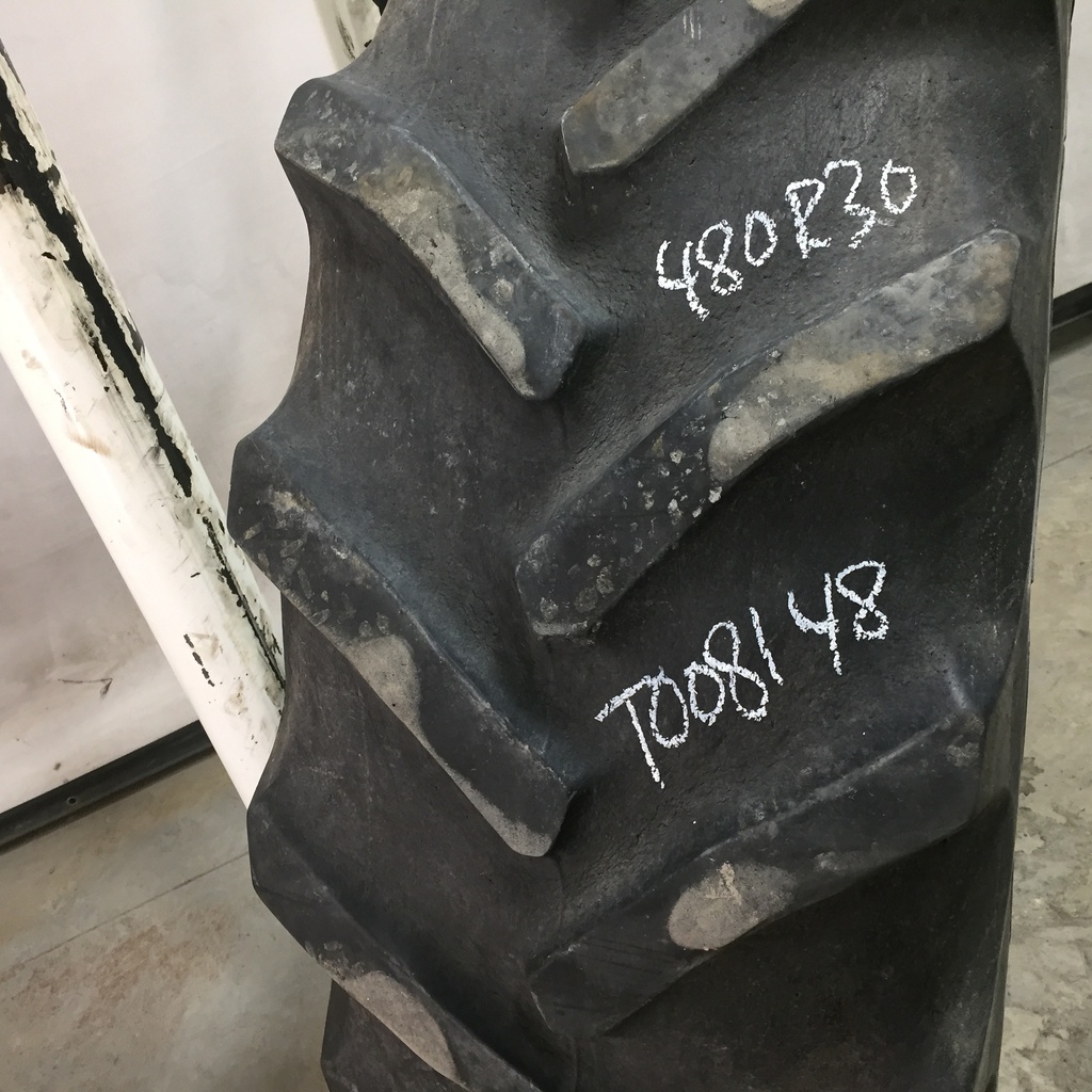 480/70R30 Goodyear Farm DT810 Super Traction R-1W 152 B 40%