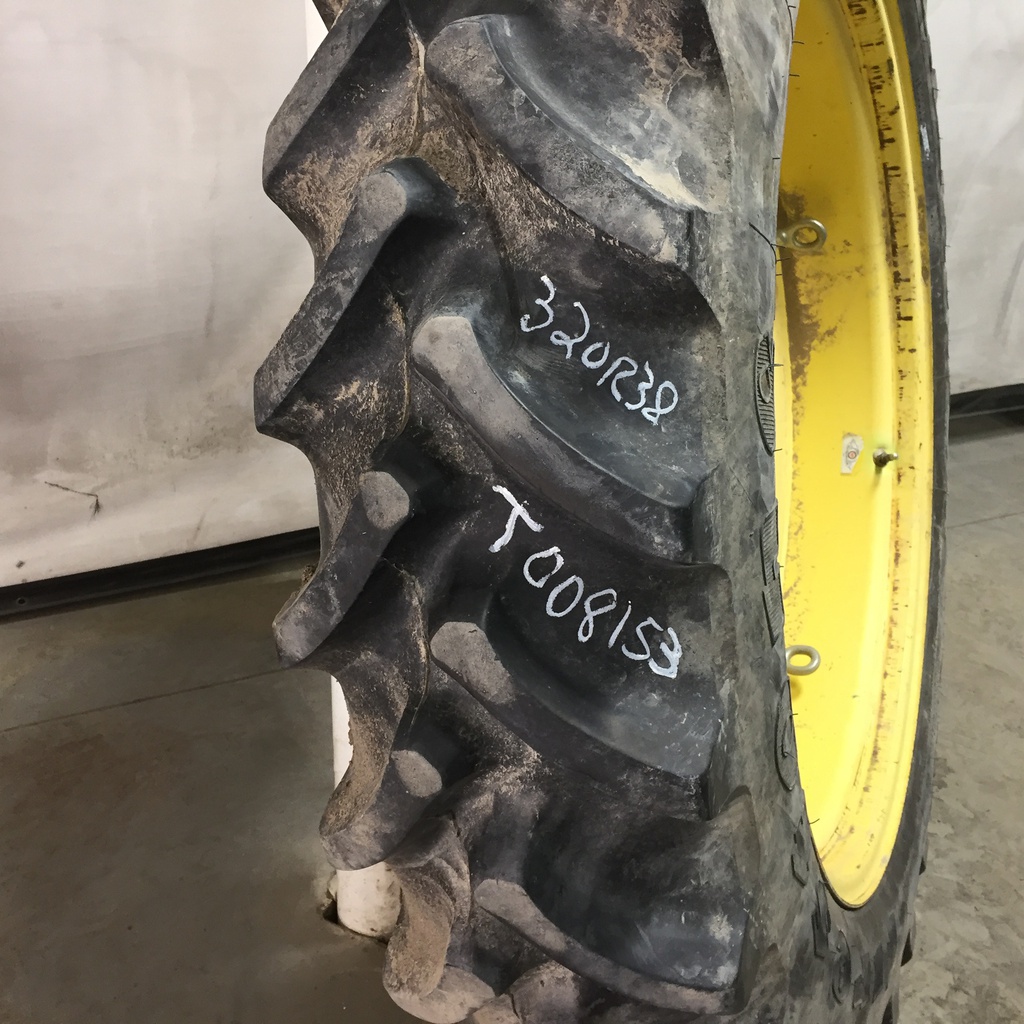 320/85R38 Firestone Radial 9000 R-1W 138 B 85%