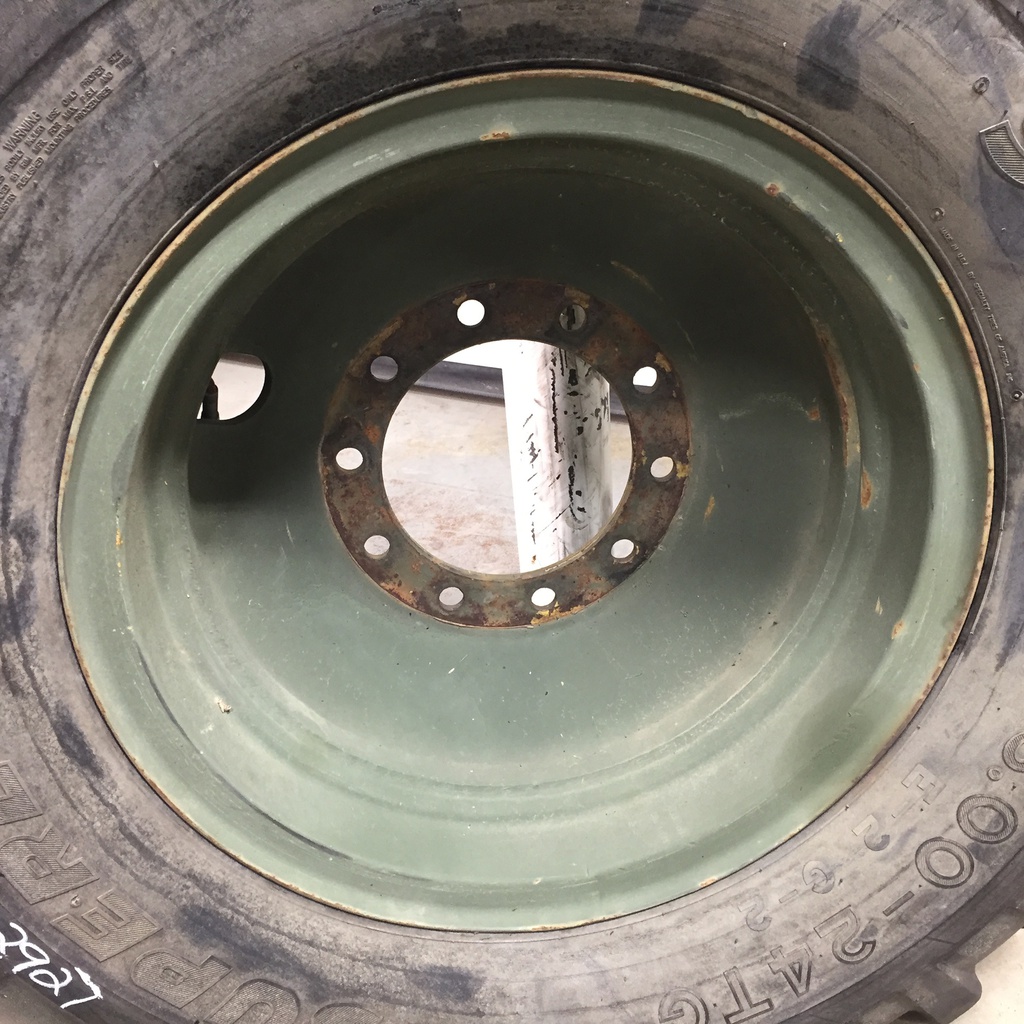 13.00/-24 Specialty Tires of America(STA) Superlug E-2/G-2 on Gray 10-Hole OTR Wheel/3-piece 70%
