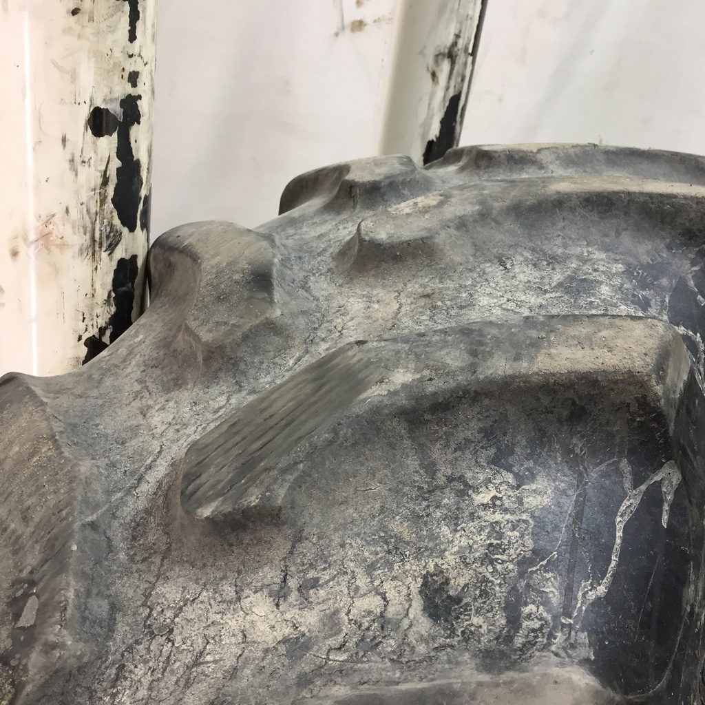 420/90R30 Goodyear Farm UltraTorque Radial R-1 142 B 40%